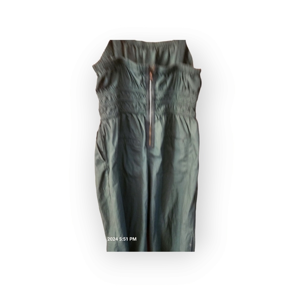 Universal Thread Jumpsuit - Picture 2 of 4